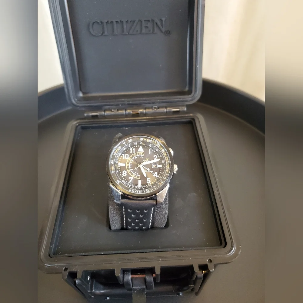 Citizen Promaster Nighthawk men's watch with Black Leather Strap - Picture 2 of 7